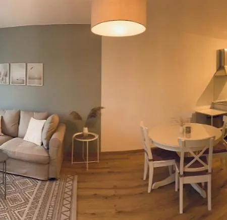 Apartment 3 Tannen In